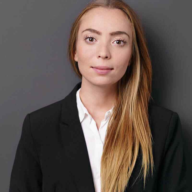 https://dfagva.ch/wp-content/uploads/2019/10/inner_team_03.jpg